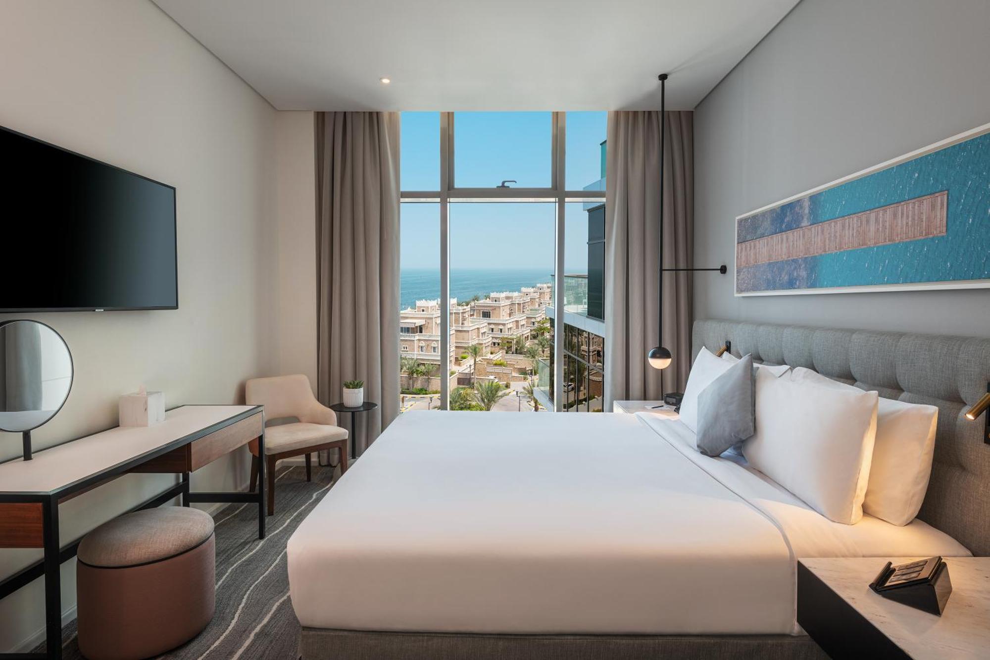 Deluxe King Room Palm Sea View & kitchenette