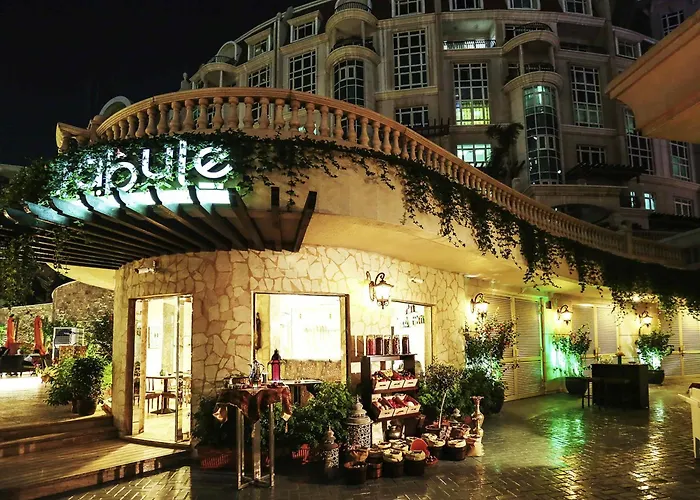 Swissotel Al Murooj Dubái